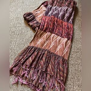 Tolani 100% viscose scarf